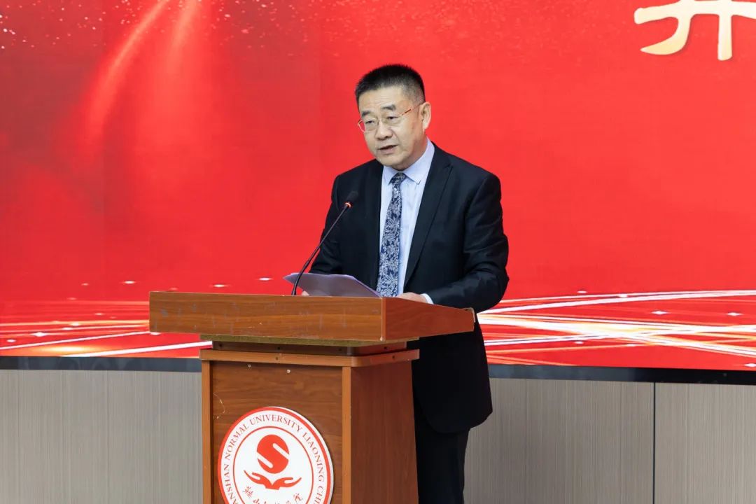 4e8b9b111f6849feb1949b75bb1df50d.jpg 4e8b9b111f6849feb1949b75bb1df50d.jpg