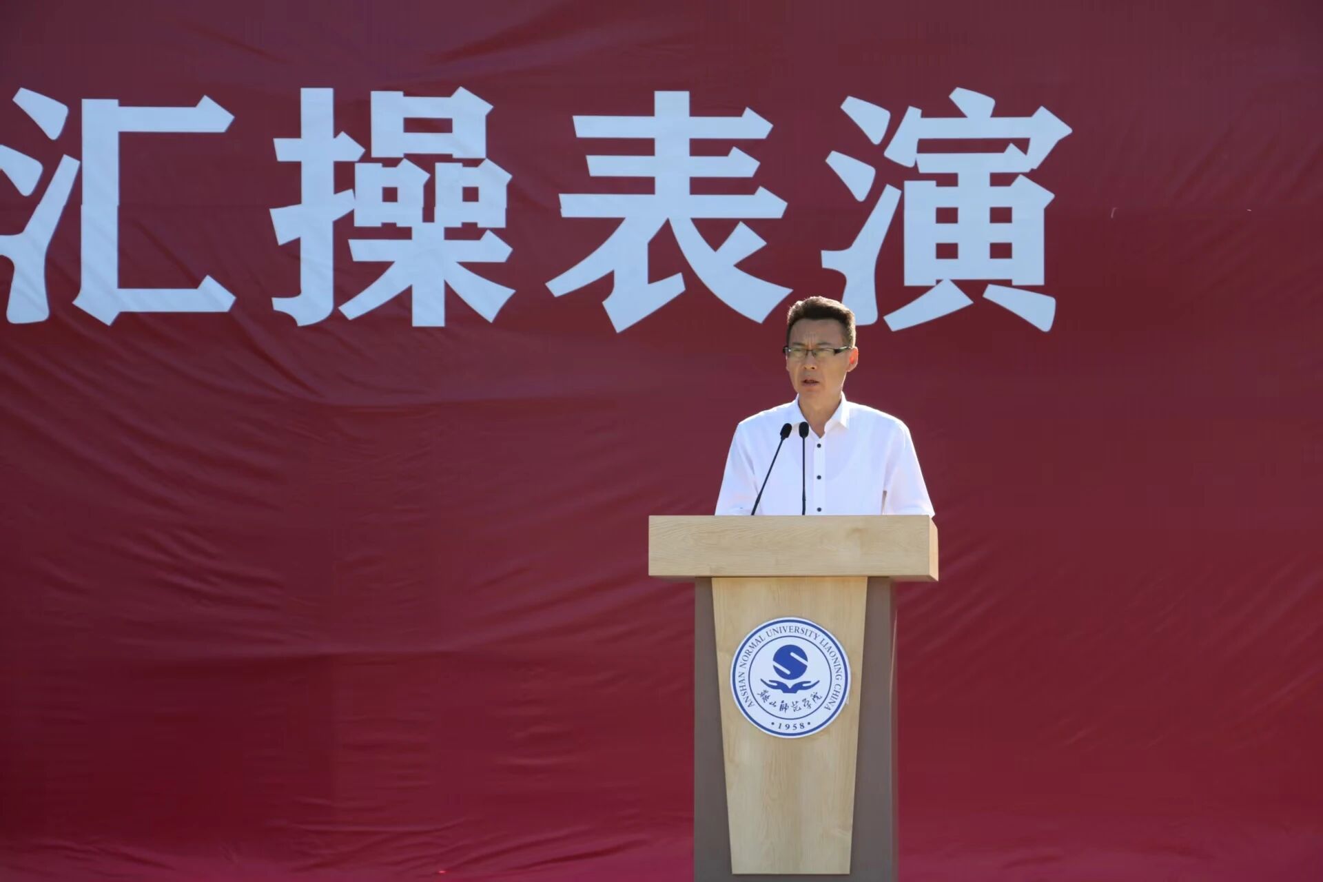 02ab05a5e22b4e41984fdcbae2596bac.jpg 02ab05a5e22b4e41984fdcbae2596bac.jpg