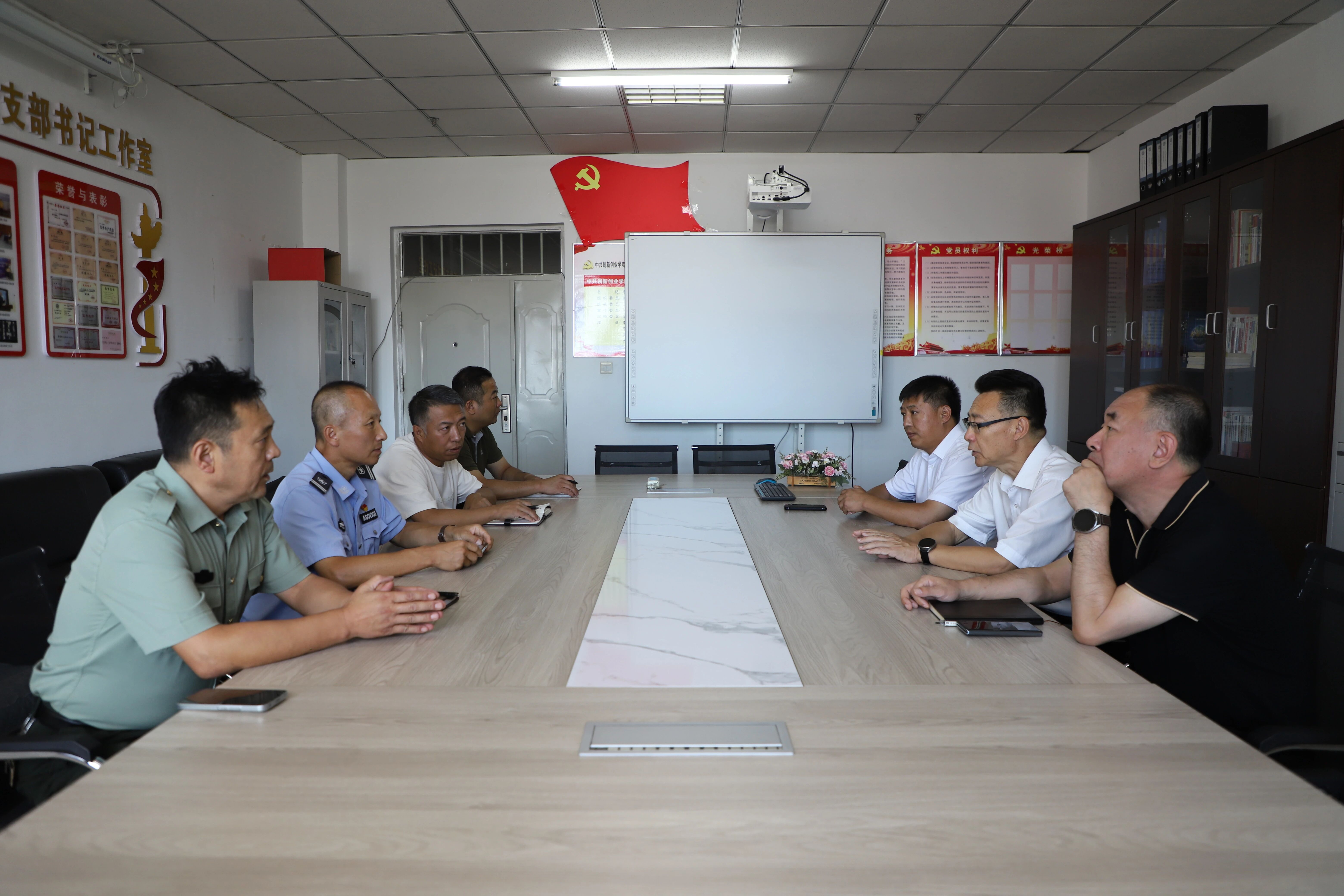 1a0f1d500e9e4935aa1b3080f17e81e4.jpg 1a0f1d500e9e4935aa1b3080f17e81e4.jpg