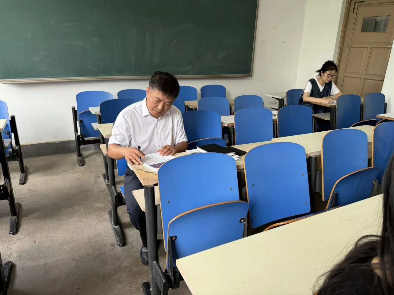 3024f7a04dff4589ae9537c4c6365fbc.jpg 3024f7a04dff4589ae9537c4c6365fbc.jpg