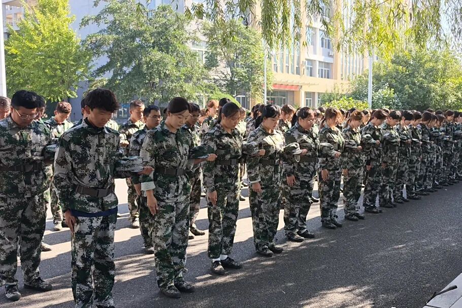 400218979cfa4fb1bca7eb284cd54c05.jpg 400218979cfa4fb1bca7eb284cd54c05.jpg